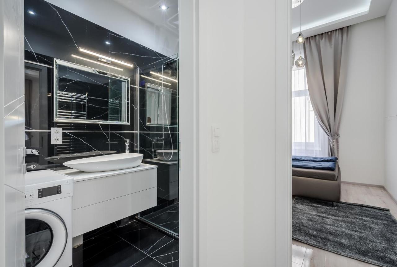 Kiraly 35 Luxury Apartment With Free Parking Budapesta Exterior foto