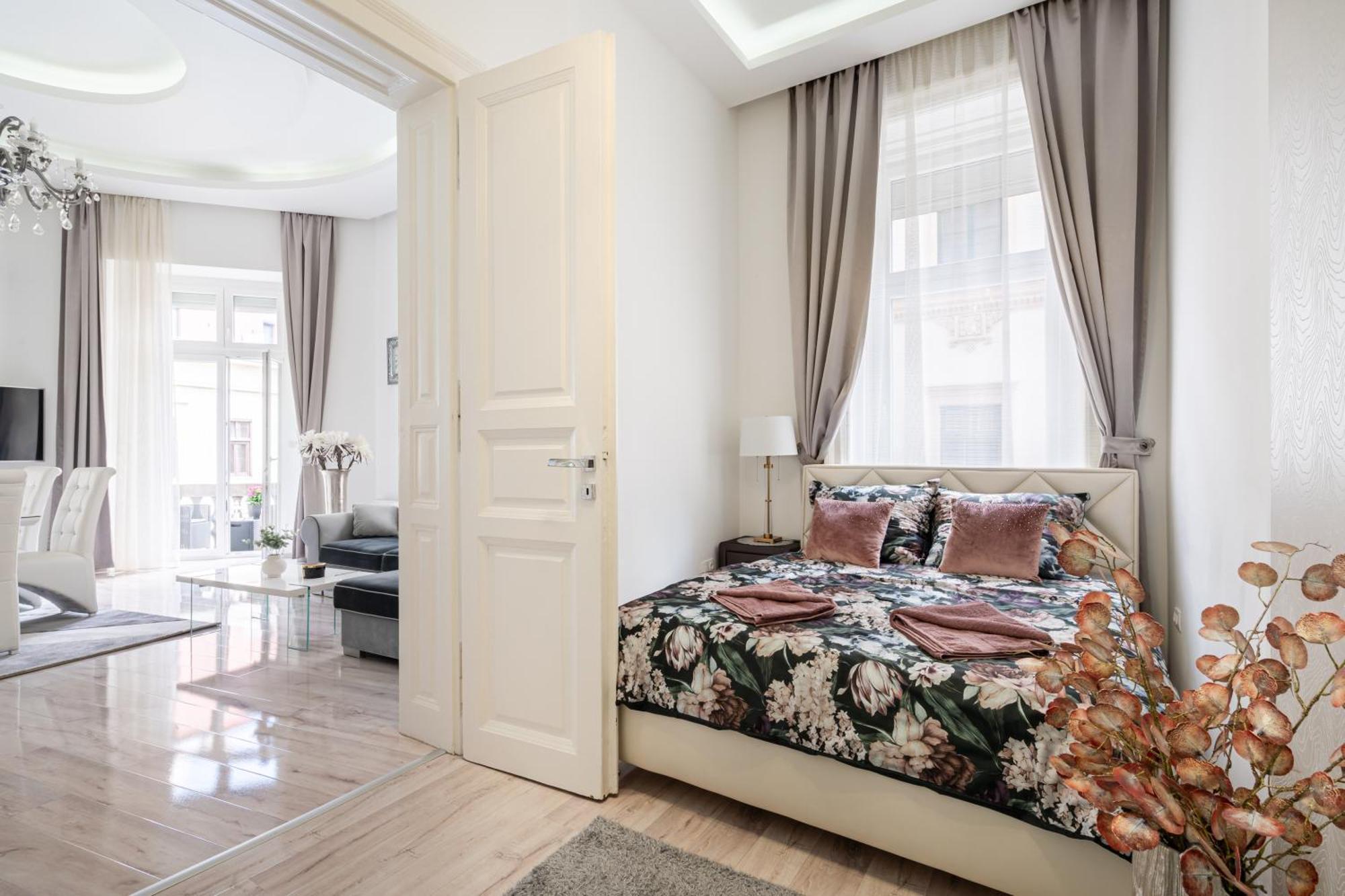 Kiraly 35 Luxury Apartment With Free Parking Budapesta Exterior foto