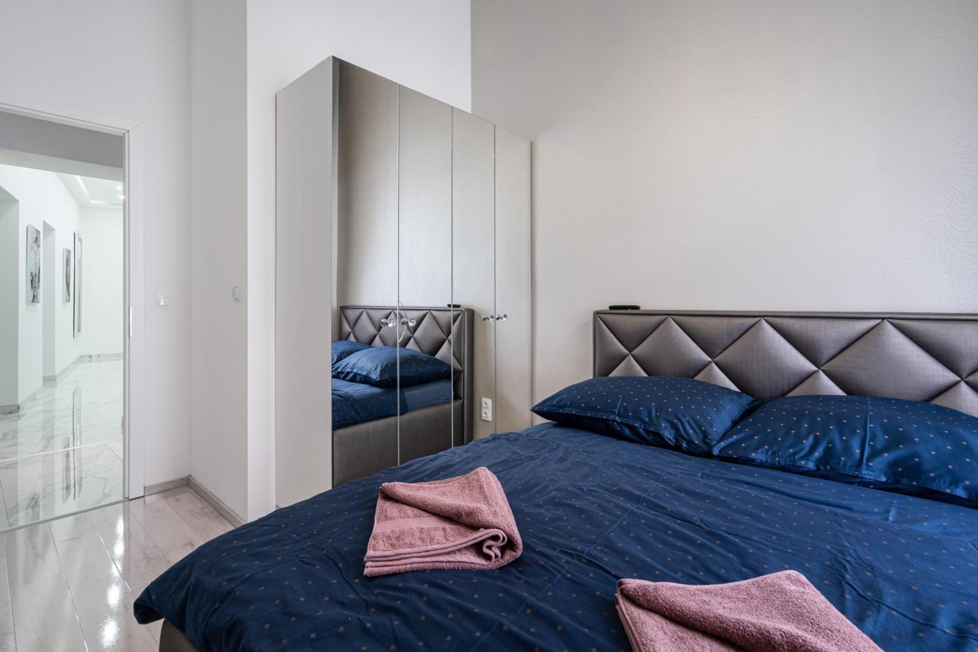 Kiraly 35 Luxury Apartment With Free Parking Budapesta Exterior foto