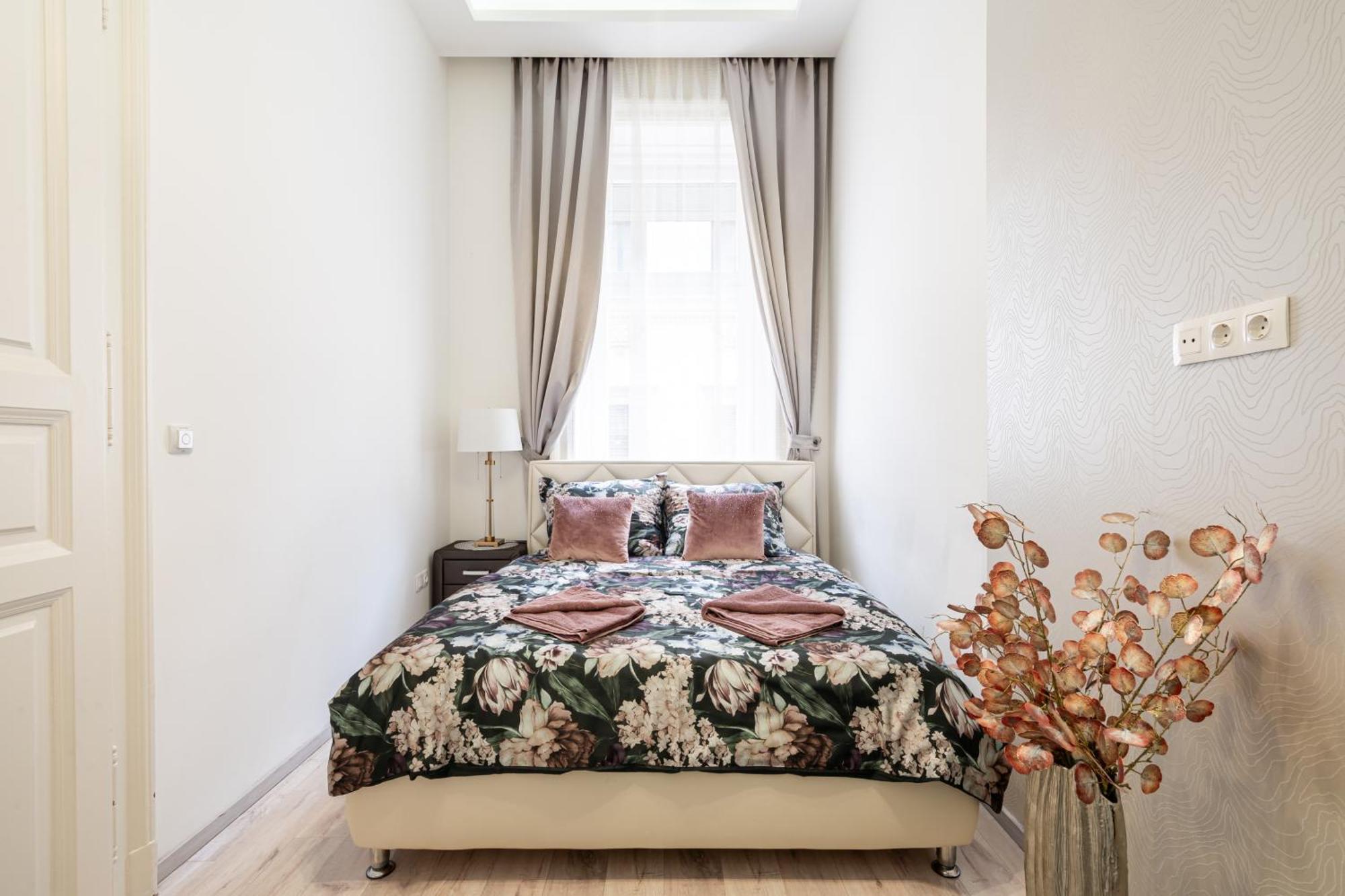 Kiraly 35 Luxury Apartment With Free Parking Budapesta Exterior foto